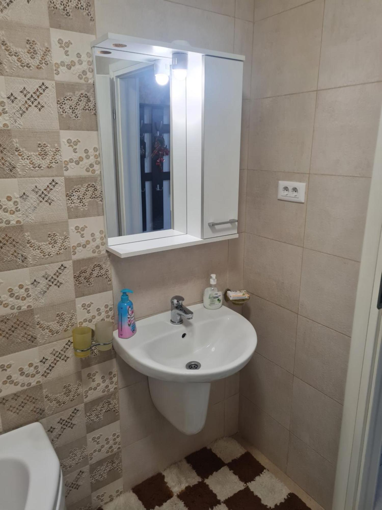 Luxury 1 Bedroom Apartment Roşu Exterior foto
